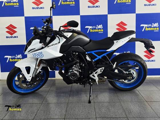 SUZUKI GSX-8S SUZUKI GSX-8S